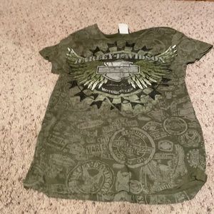 Women’s Harley Davidson shirt